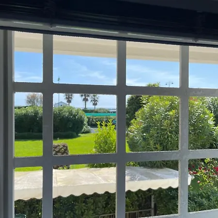 Lägenhet Morin Dei Marmi *